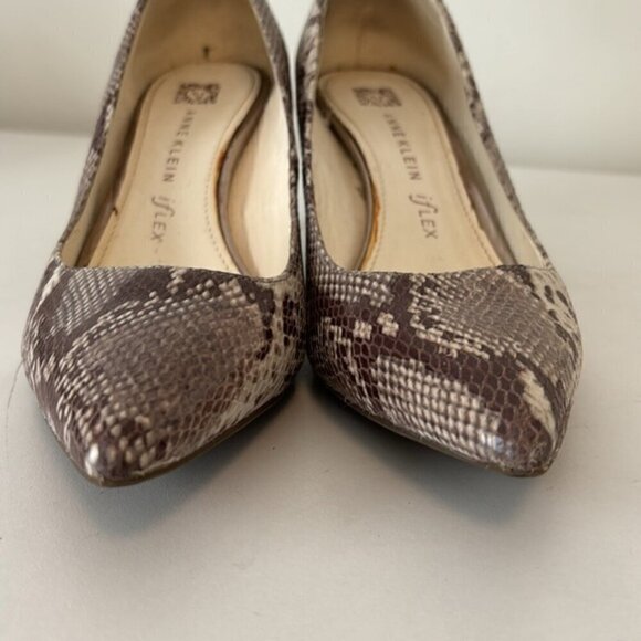 Women’s Anne Klein Flex leather snakeskin print pumps/heels size 7 - Picture 3 of 10